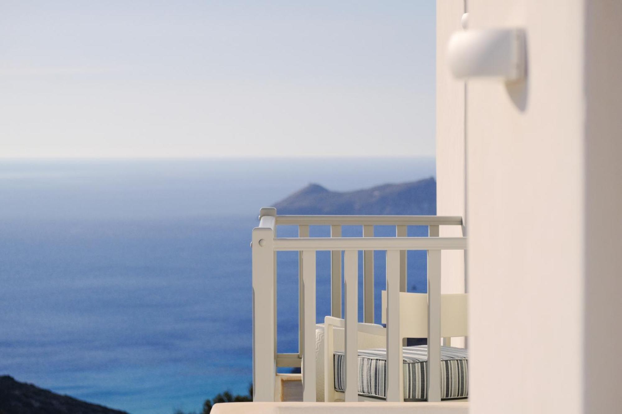 Odyssey Rock Milos Sunset Suites Plaka  Exterior photo